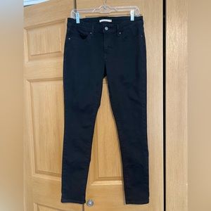 Levi’s size 30 black skinny jeans
